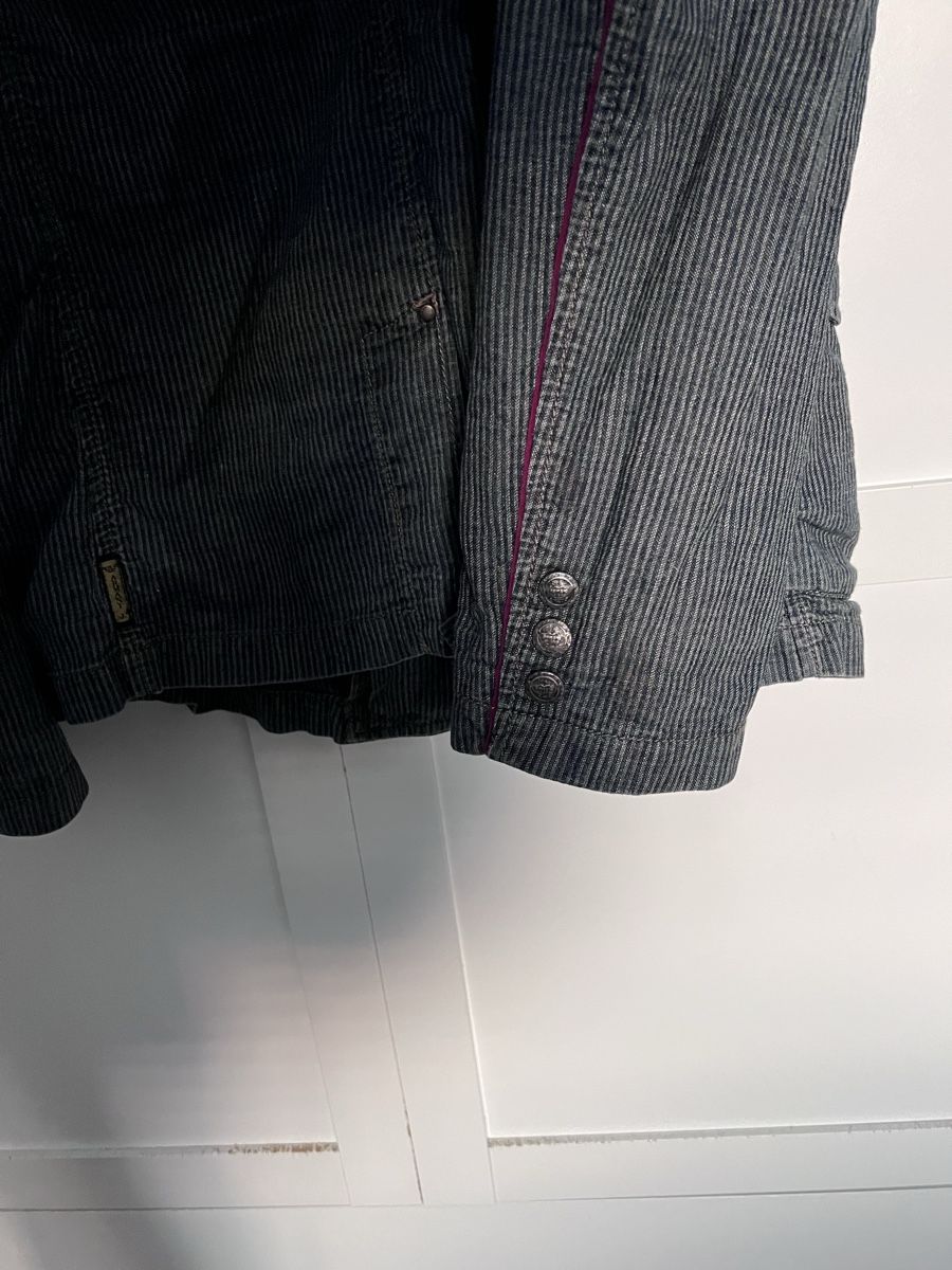Armani Giacche: Armani Jeans Jacket – Usato da Pregassona venduto da kat_zh5d 3