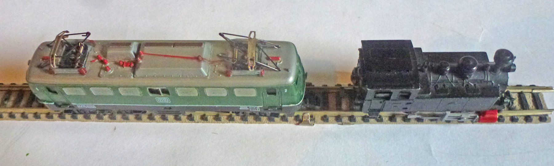 Fleischmann Modellini di ferrovie: Modelleisenbahn Fleischmann  Spur N piccolo – Usato da Diessenhofen venduto da babinchowa 1