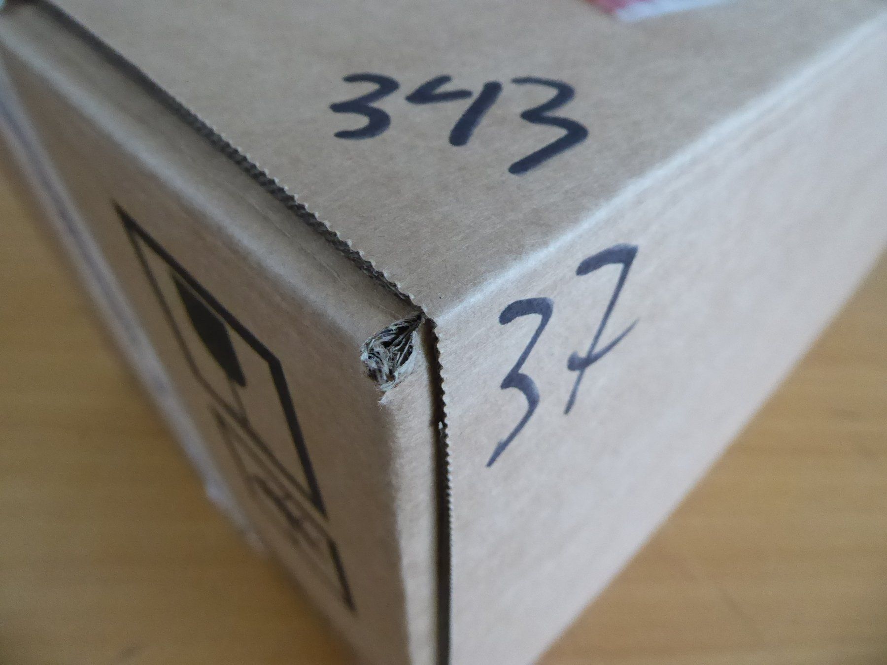 Tous les timbres: Wundertüten Kiste Briefmarken – D'occasion à Rothrist par swisstools 1