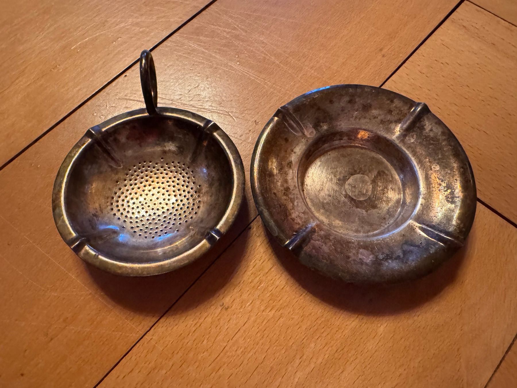 Elettrodomestici da cucina: Antike, versilberte Teesiebe – Usato da Zürich venduto da 411osmanbey 1