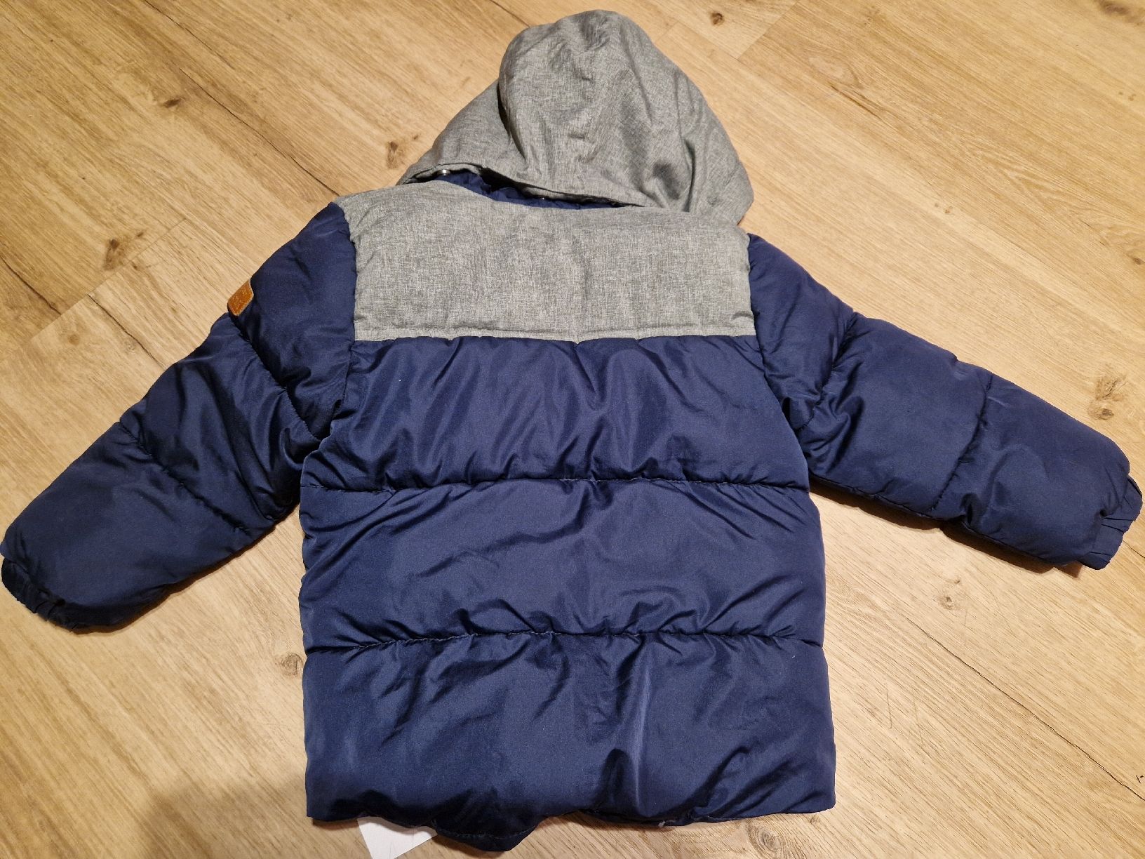 Vestes & Manteaux: Winterjacke Gr. 98 – D'occasion à Wimmis par traubenq 2