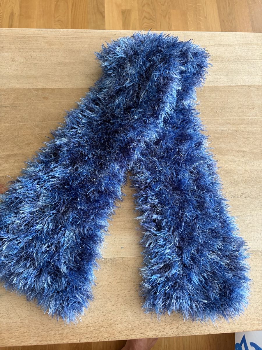 Foulard & Sciarpe: Seiden foulards  – Usato da Luzern venduto da mos_ckq2 1