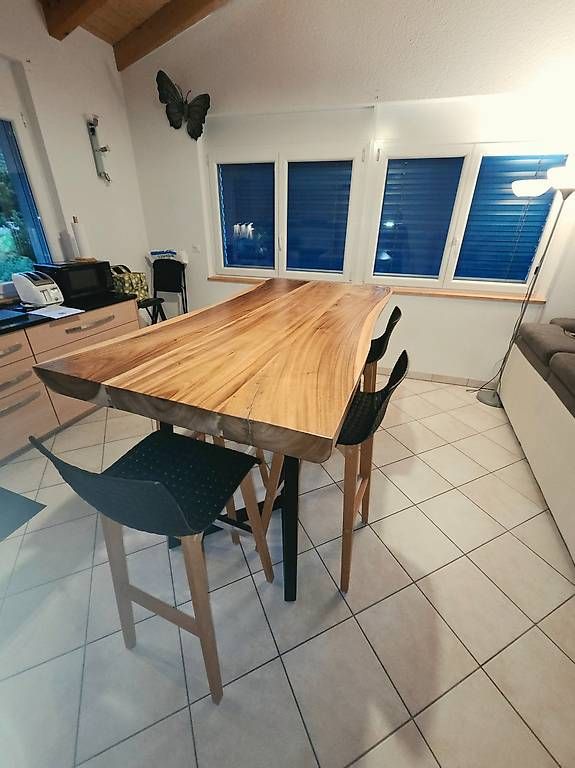 Tavoli: Table haute de cuisine  – Usato da Martigny-Croix venduto da Tutu_7 3