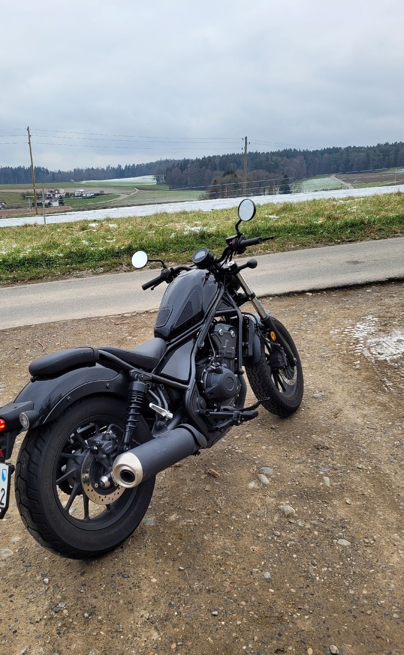 Honda Chopper: Motorrad Honda Rebel 500 – Gebraucht aus Kloten von Saya69 1