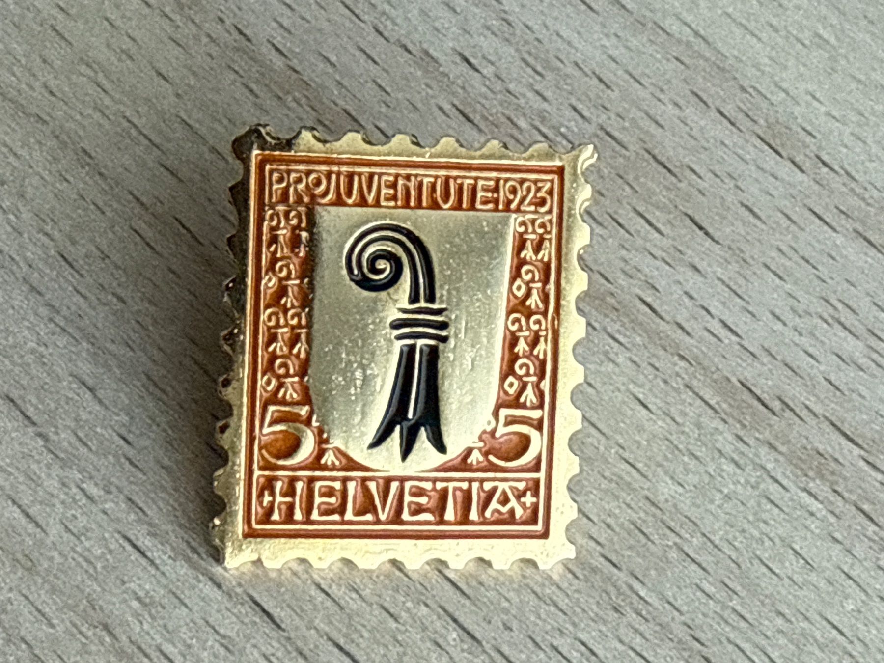 Plaketten & Abzeichen: Pin Briefmarke – Gebraucht aus Glattbrugg von Schweigmatt