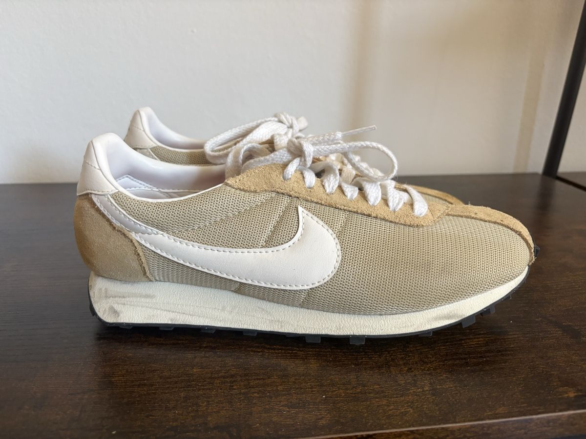 Nike Scarpe da uomo: Nike Sneaker Gr. 44 – Usato da Basel venduto da froehlicherVagabund