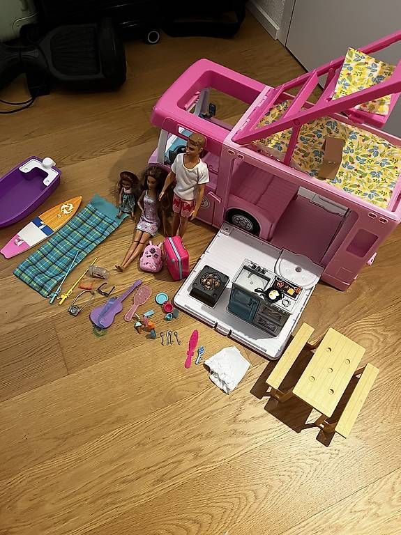 Jouets: Barbie Wohnmobil Set – D'occasion à Schwyz par sdesiree 1