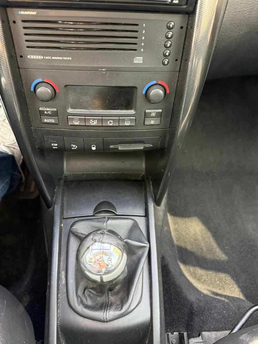 Peugeot Automobili: Peugeot 207 Turbo – Usato da Bösingen venduto da eac_6nsf 6