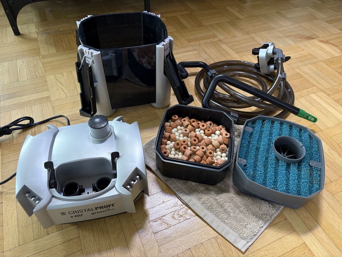 JBL Filtri: Filtre aquarium JBL e402 complet – Usato da Peseux venduto da ric_ybl8 1