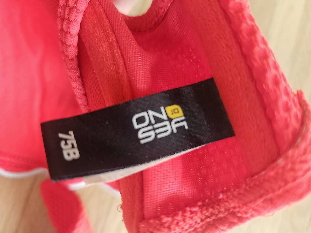 Badekleider & Bikinis: Bikini Set rot – Gebraucht aus Zürich von leonard014 1