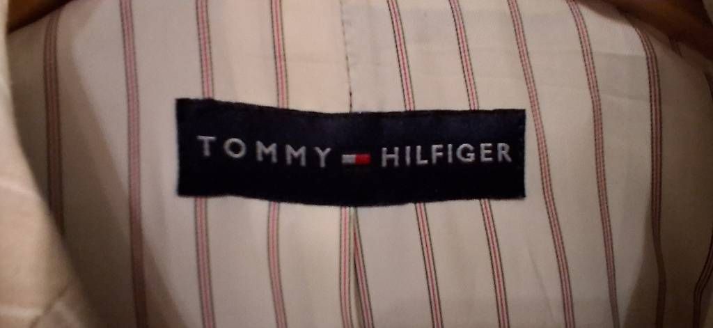 Completi: Tommy Hilfiger Anzug Original Gr. 52  – Usato da Wängi venduto da dav_bw52 1