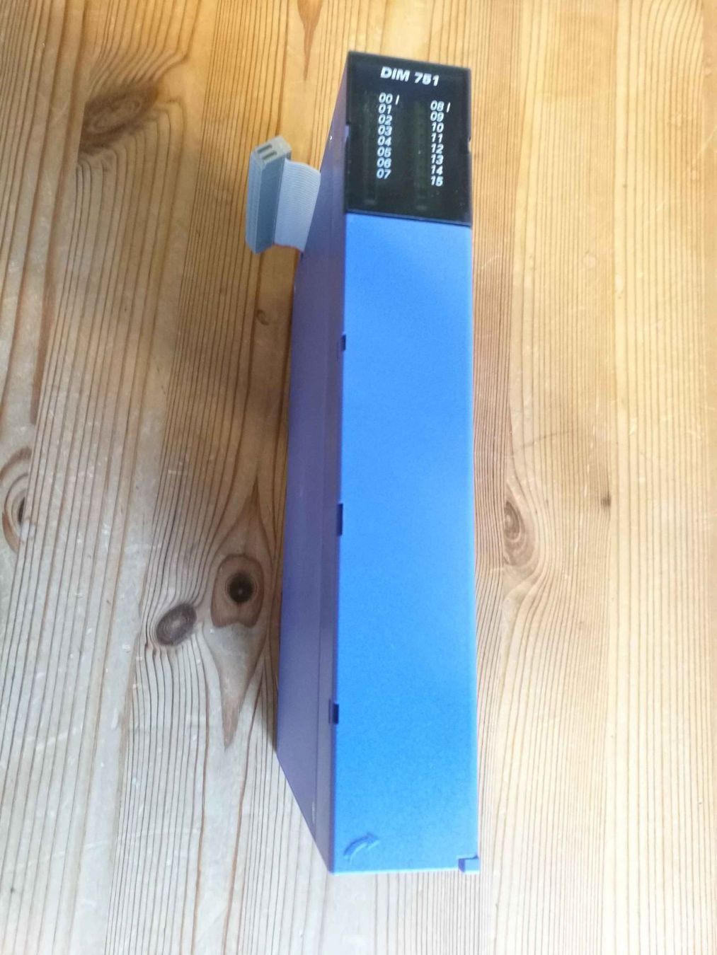 Componenti elettronici: Selectron DIM 751 – Usato da Azmoos venduto da wiesenduenger