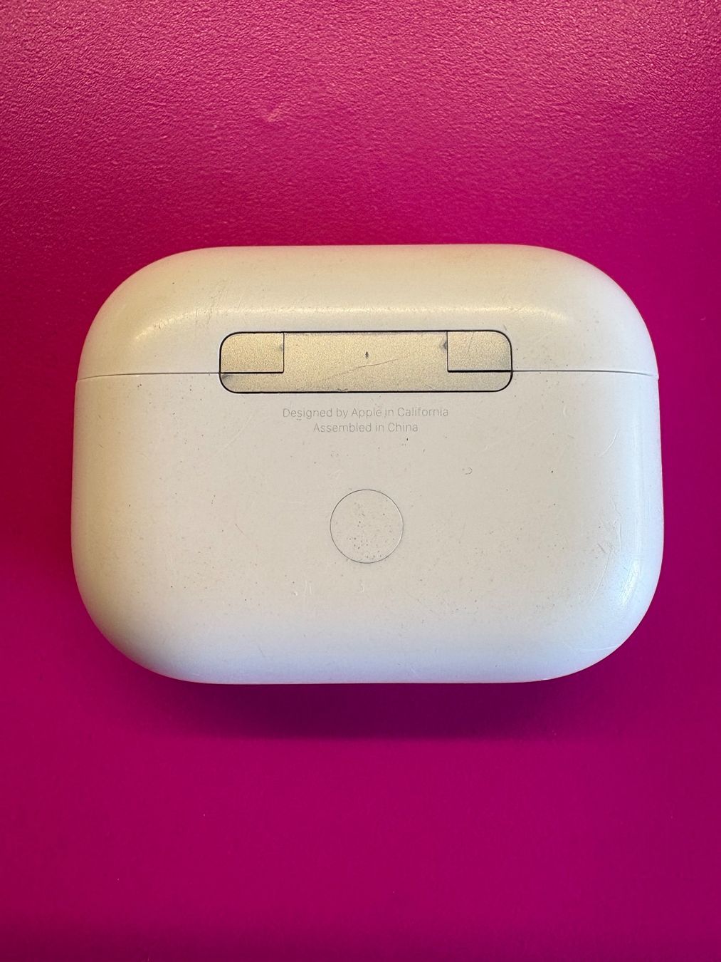 Apple Cuffie: Apple AirPods Pro 2 charging case (A2968). – Usato da Lausanne venduto da Zorrus77 2