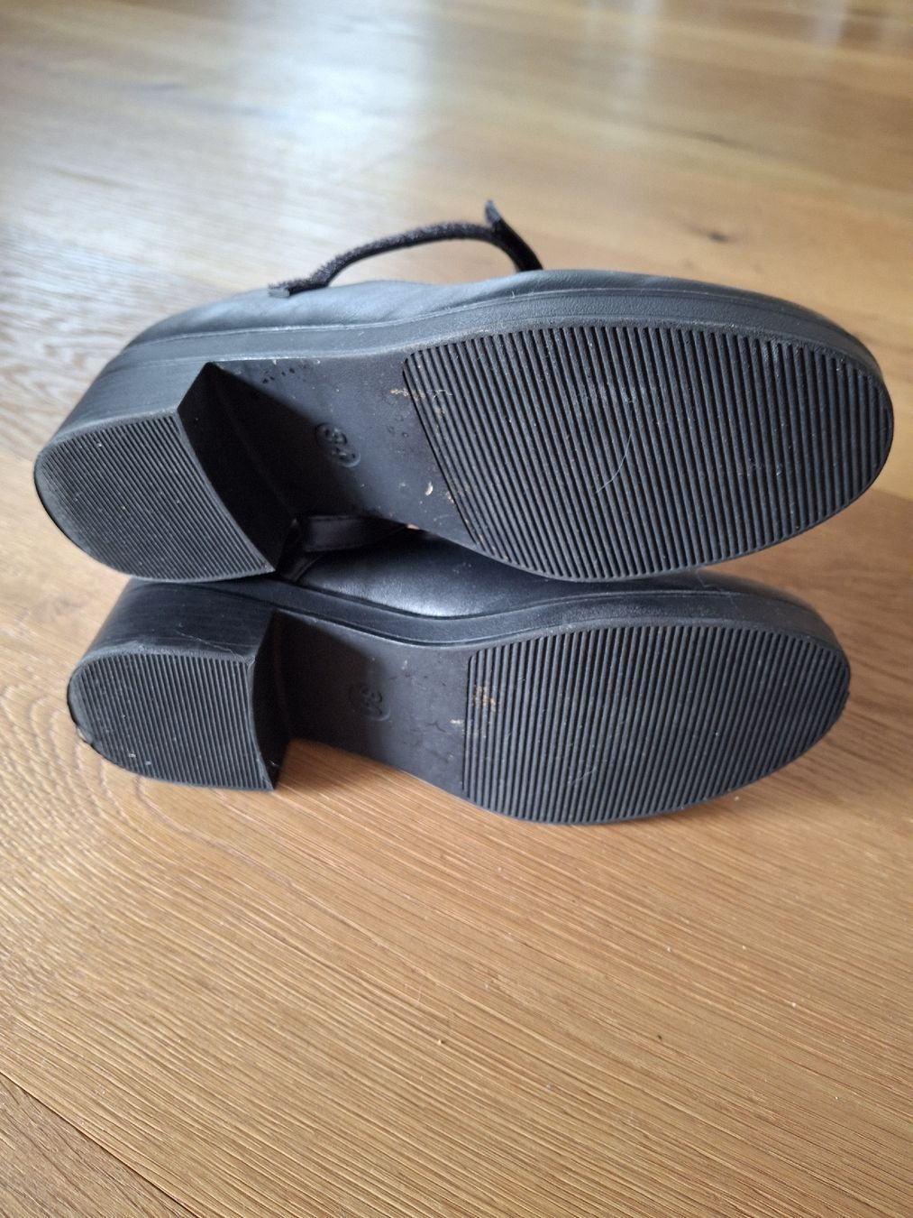Scarpe per ragazze: Pumps Gr. 34 – Usato da Niederbipp venduto da Himbo62 2