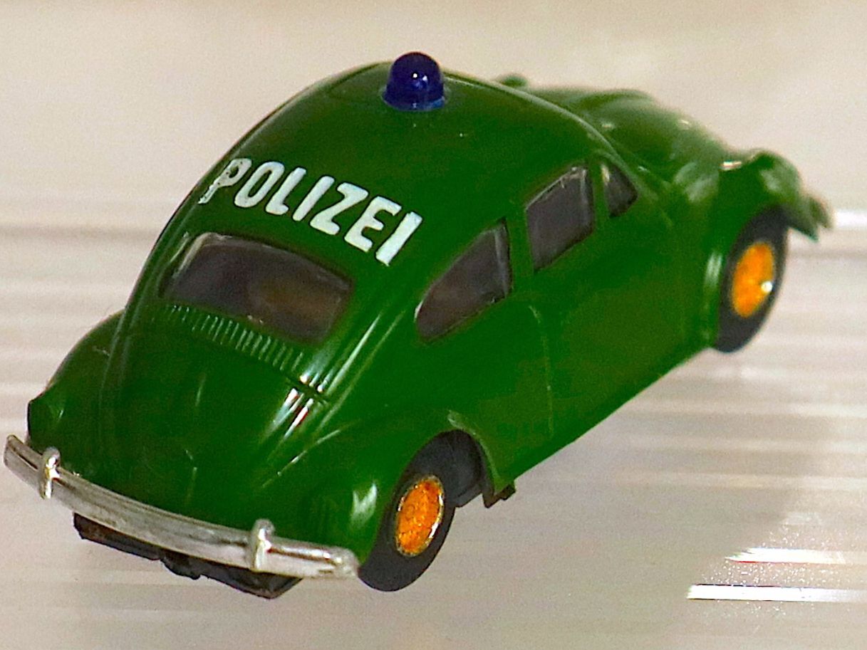 Faller Piste: VW KÄFER 1300 1964Faller AMS  mit Flachankermotor, 60er – Usato da Ipsach venduto da locky55 2