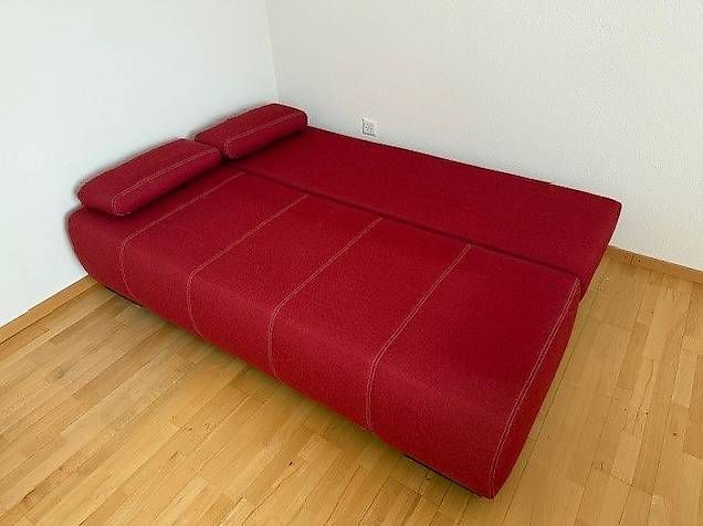 Divani: Sofa Rot ausziehbar (Bettsofa) – Usato da Tägerwilen venduto da cici123 1