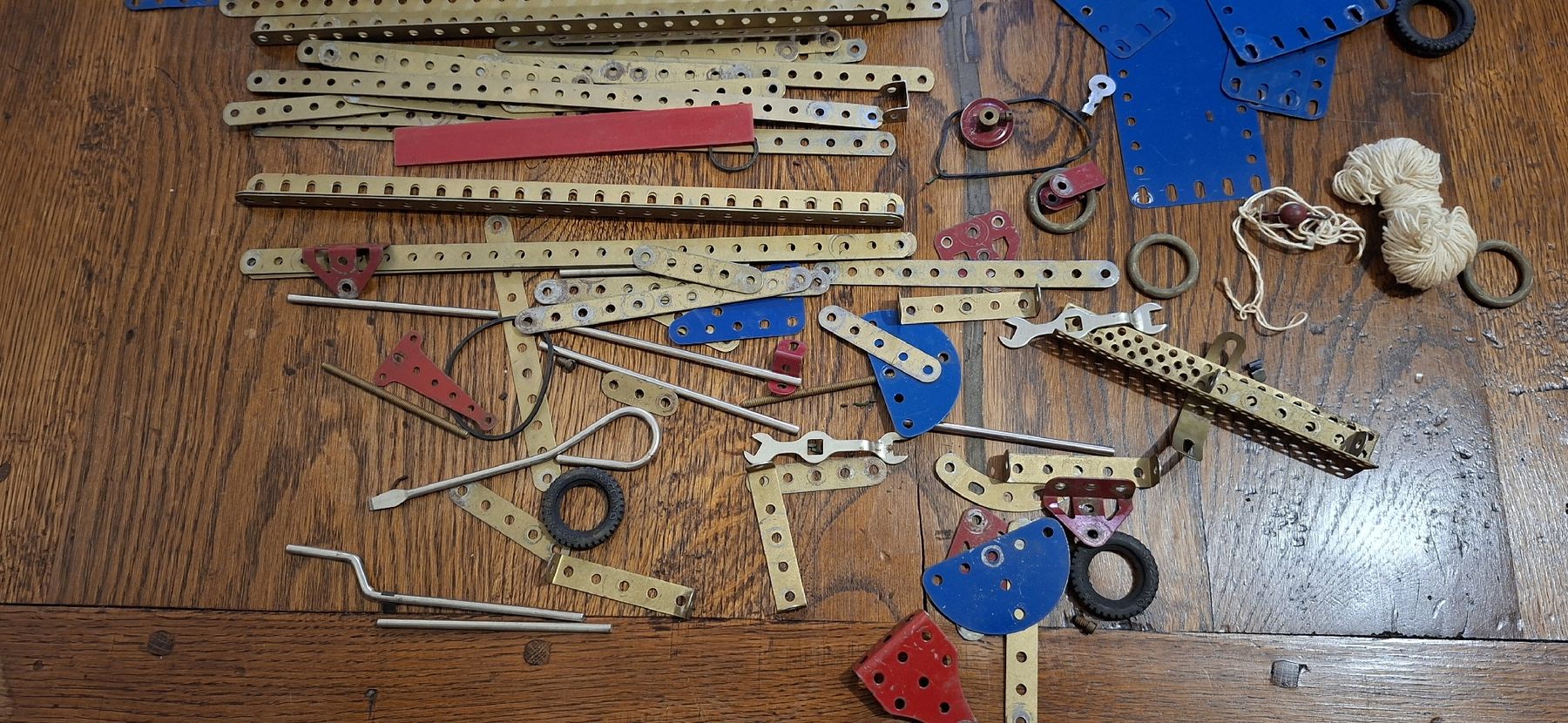 Meccano Baukästen: MECCANO ANNEES 50 – Gebraucht aus Bercher von gfc_cs28 2