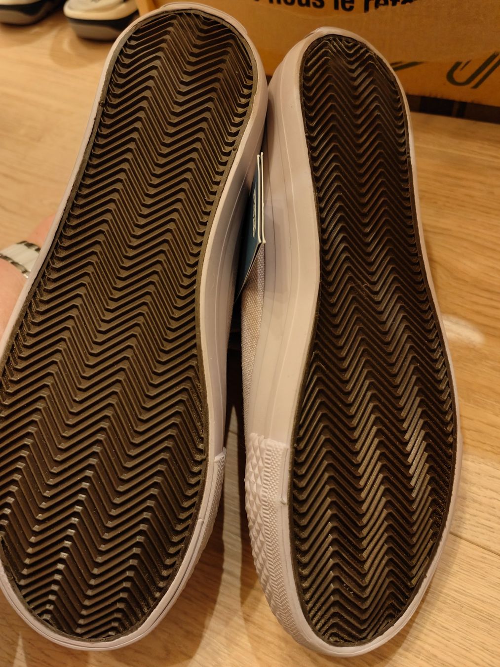 Scarpe per ragazze: Halbschuhe Mädchen Gr. 35 - NEU – Nuovo (secondo la descrizione) da Kirchleerau venduto da hop82 2
