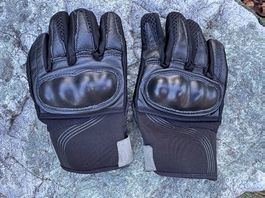 Neuwertige Motorradhandschuhe Damen Grösse S