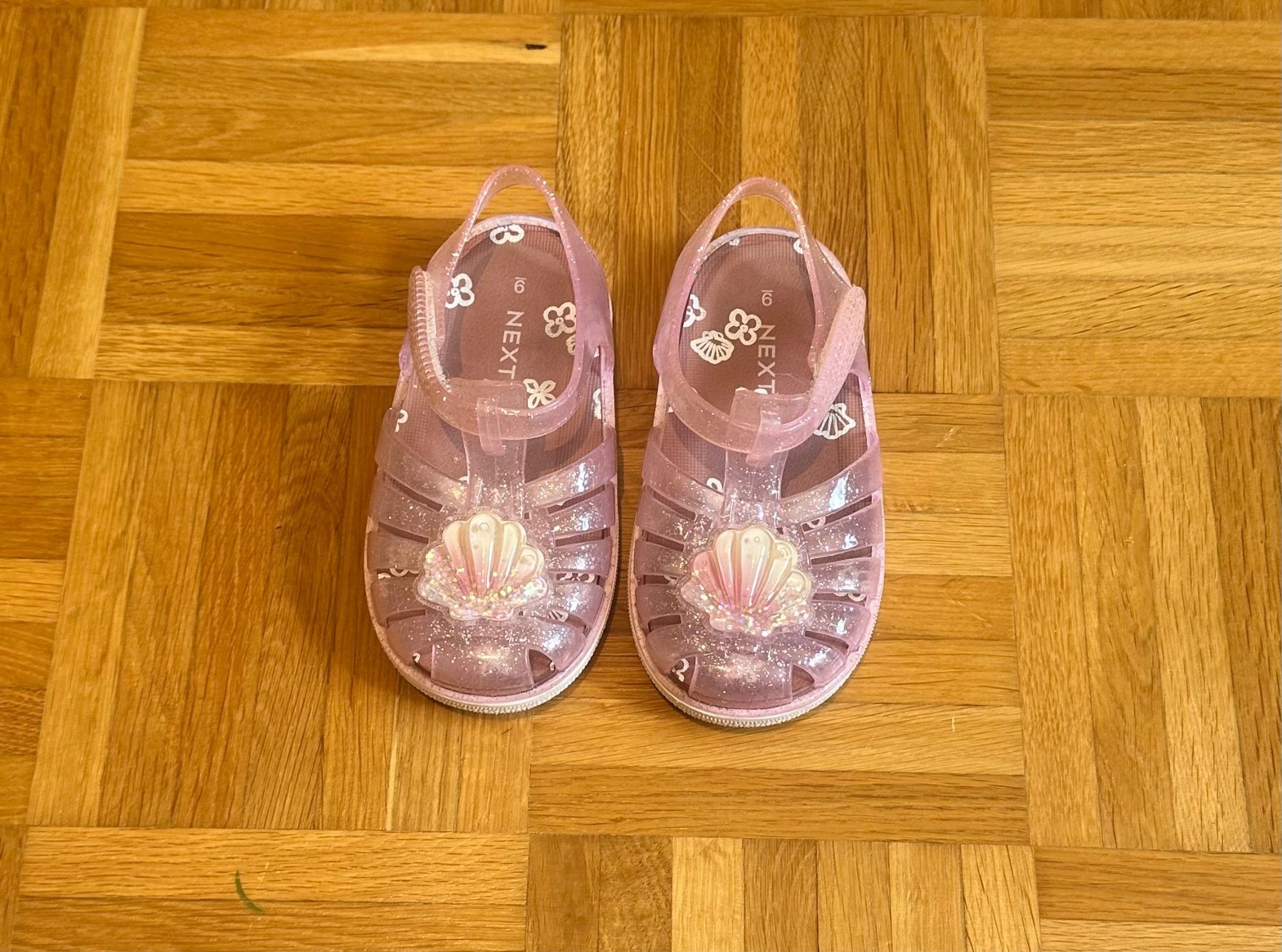Scarpe per ragazze: Wasserschuhe Mädchen pink Glitzer Gr. 26.5 – Usato da Zürich venduto da alex124 2
