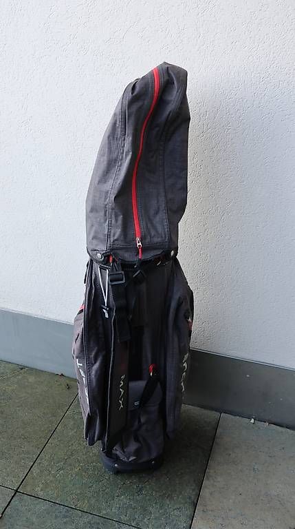 Borse: Wasserdichter Big Max Aqua Golfbag – Usato da Wollerau venduto da avl_5jlw