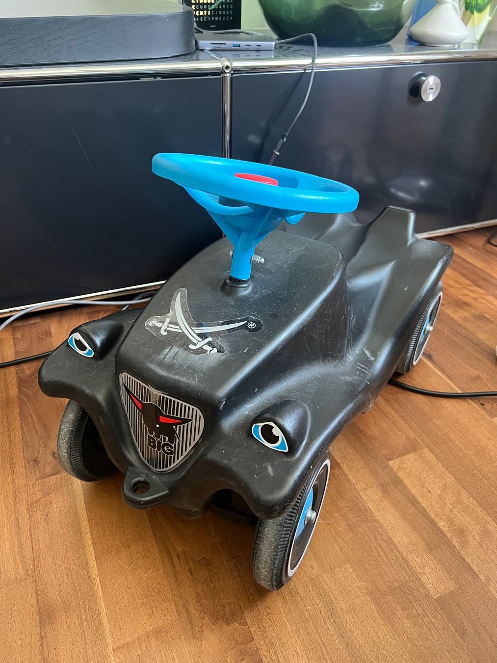 Big Fahrzeuge für Kinder: BIG Bobby Car Schwarz – Gebraucht aus Jona von Sariksa 1