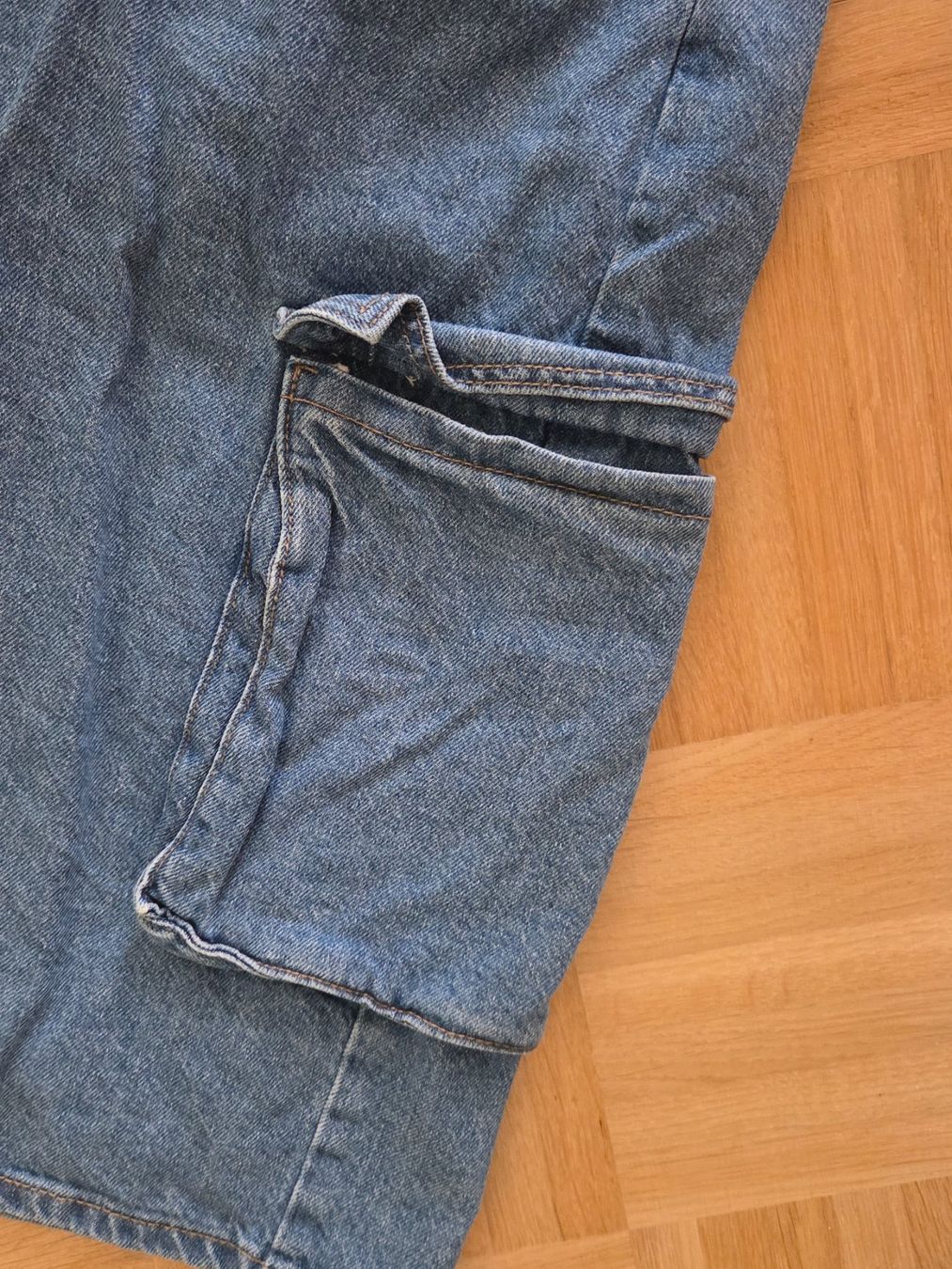 Jeans: Jeans, kurze Cargohosen, 46 – Gebraucht aus Liestal von ITOlio 4
