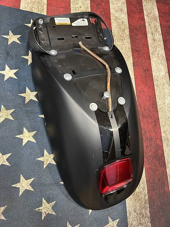 Harley-Davidson Tutti i ricambio per moto: Heck Fender Harley Davidson VROD – Usato da Zell ZH venduto da Spring1509 4