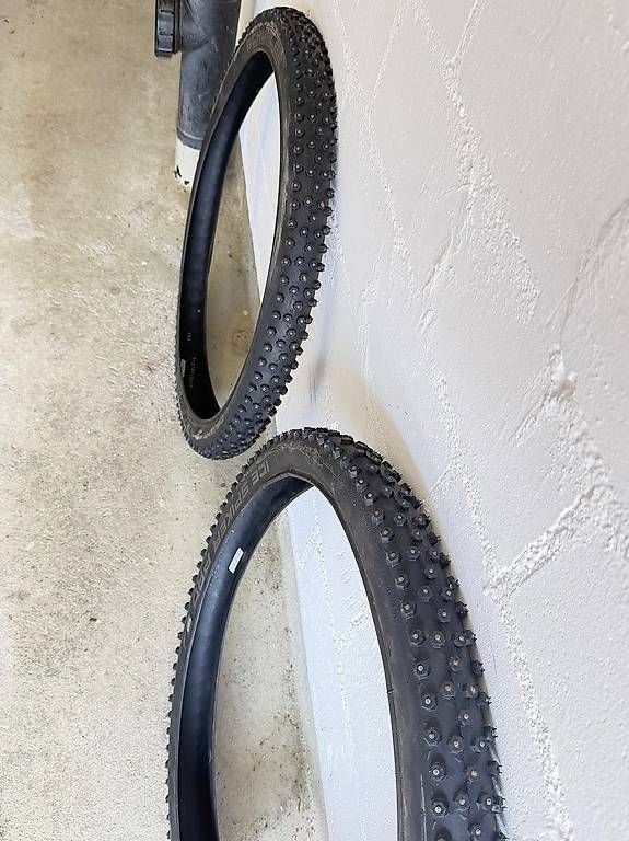 Pièces détachées: 2x Schwalbe Ice Spiker Pro  – D'occasion à Lenk im Simmental par mat_g7yr 2