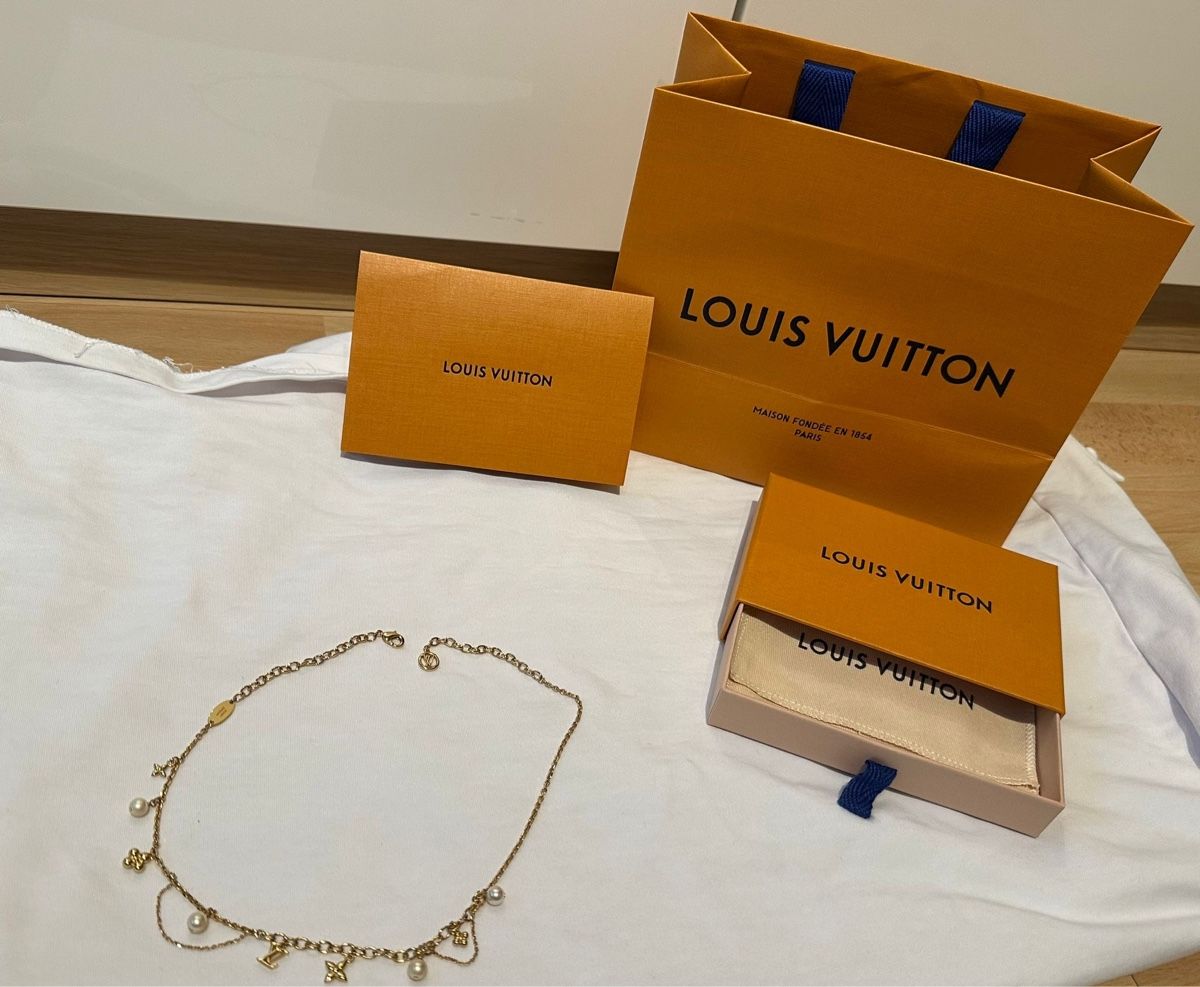 Louis Vuitton Colliers: Louis Vuitton Halskette – Neuf (Voir description) à Bülach par de._.saem