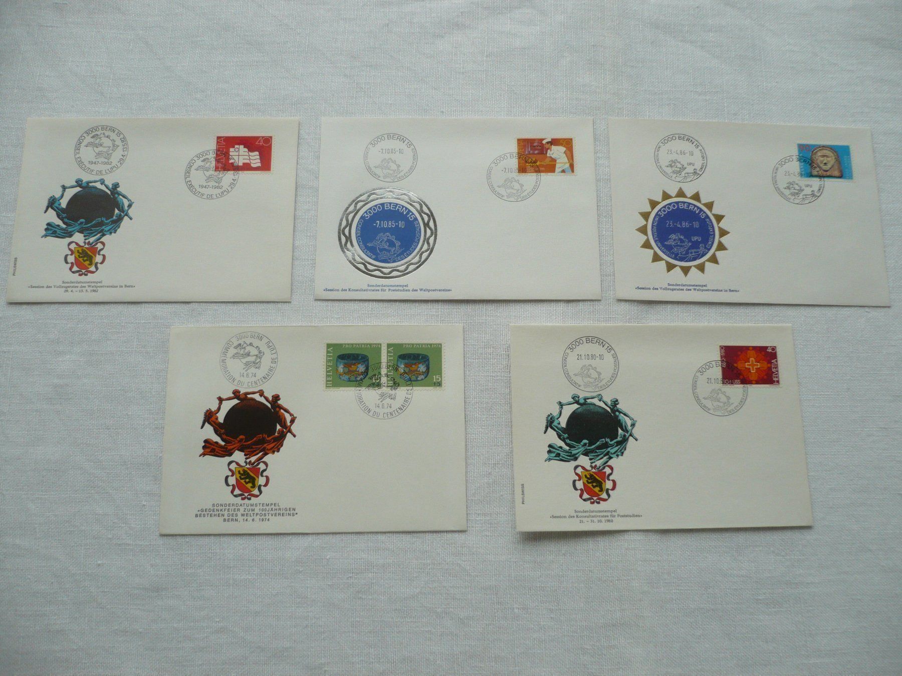 Tous les timbres: UPU 1974 - 86 5 Sonderbelege – D'occasion à Zürich par saltandpepper008