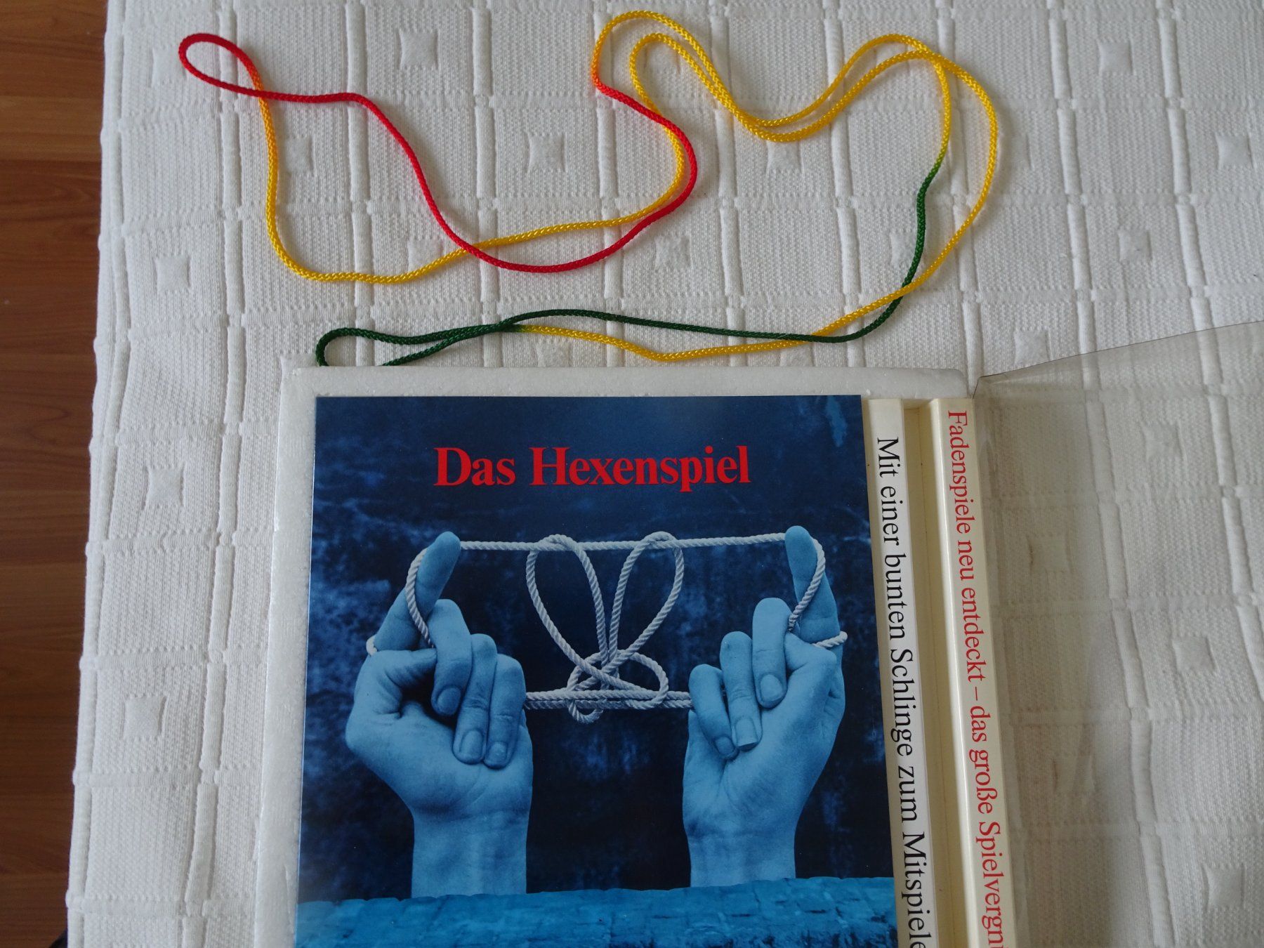 Libri: Das Hexenspiel,neuer Preis! – Nuovo (secondo la descrizione) da Bünzen venduto da Tango33A 1
