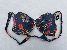 Schöner Bikini-Oberteil Grösse 70D NEU!