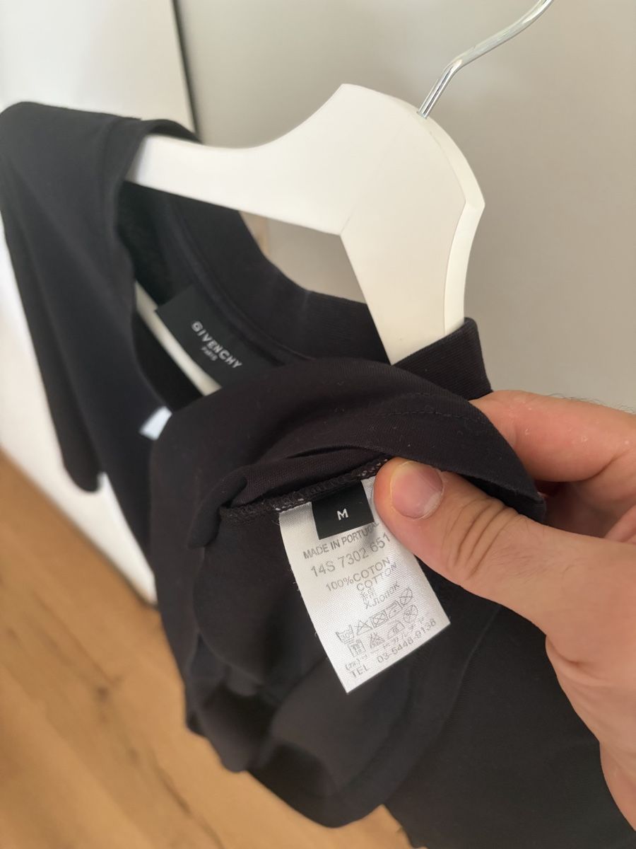 Givenchy T-shirts: Givenchy Tshirt Favelas – Neuf (Voir description) à Hägendorf par matty01 3