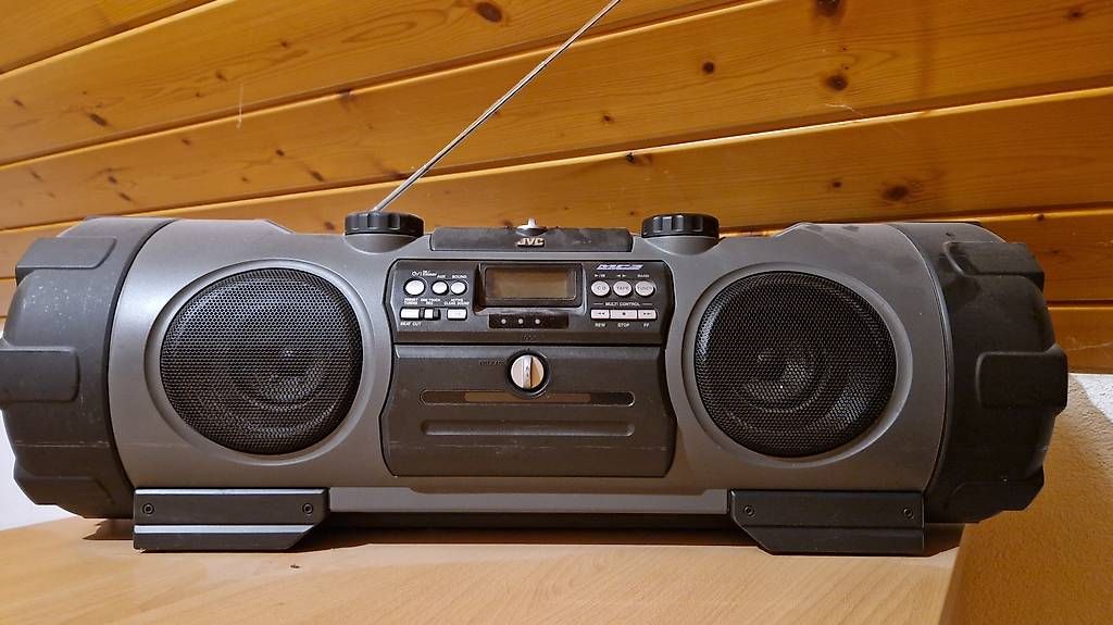 Audio- & Mediensysteme: JVC Boomblaster – Gebraucht aus Amden von nbloech