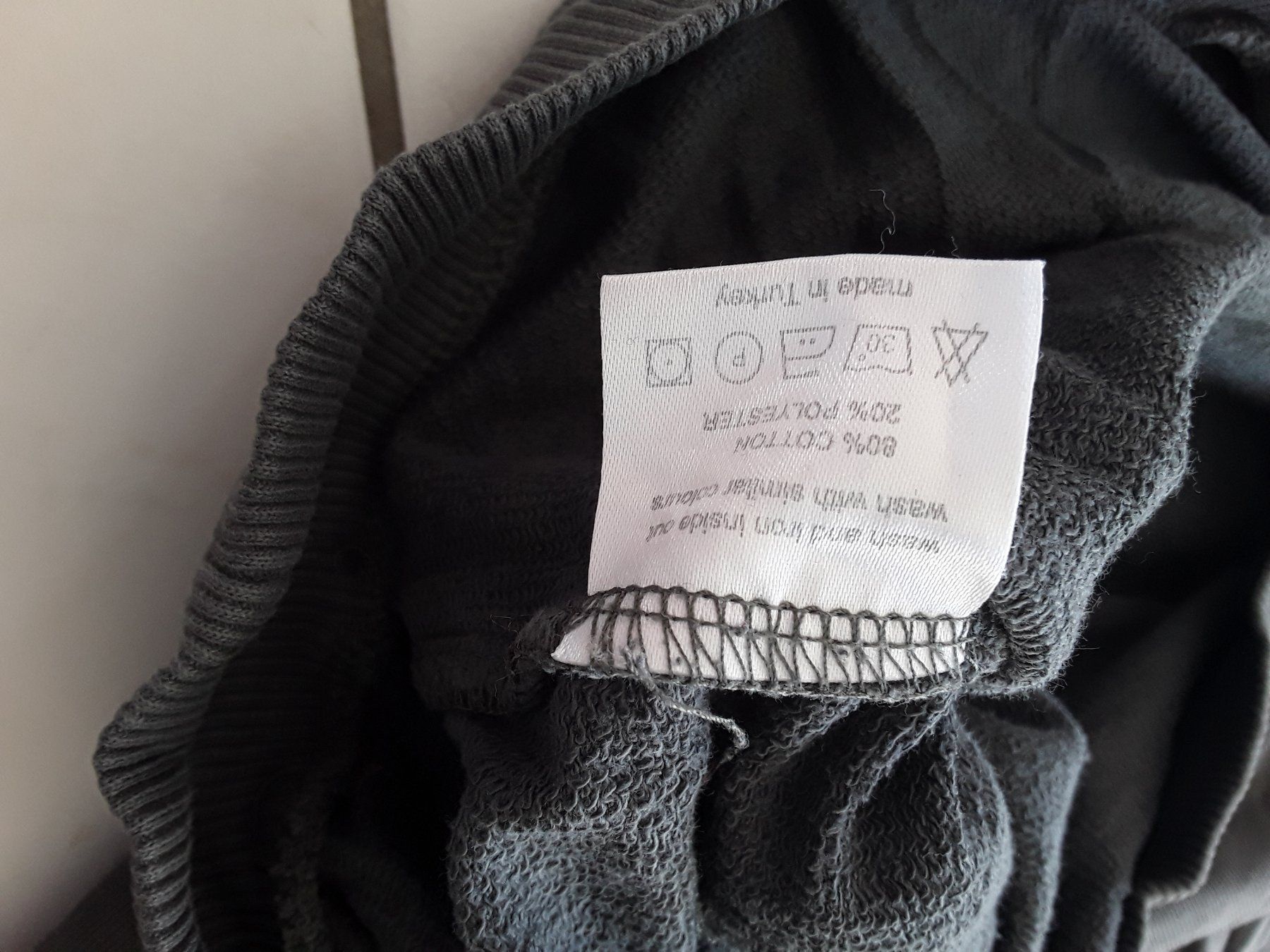 Maglioni & Felpe: cooler Pulli von Catwalk Junkie XS – Usato da Heimberg venduto da Samprof 4