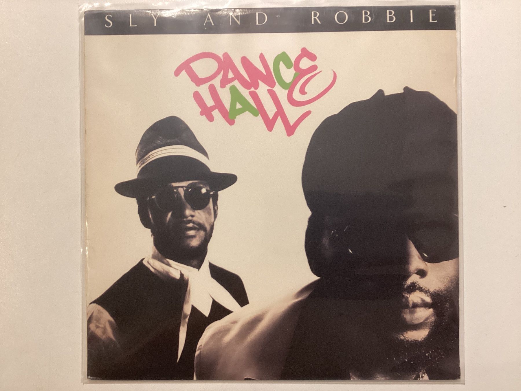 Schallplatten: Sly And Robbie Maxi-Single - Dance Hall – Gebraucht aus Gutenswil von Hamzian