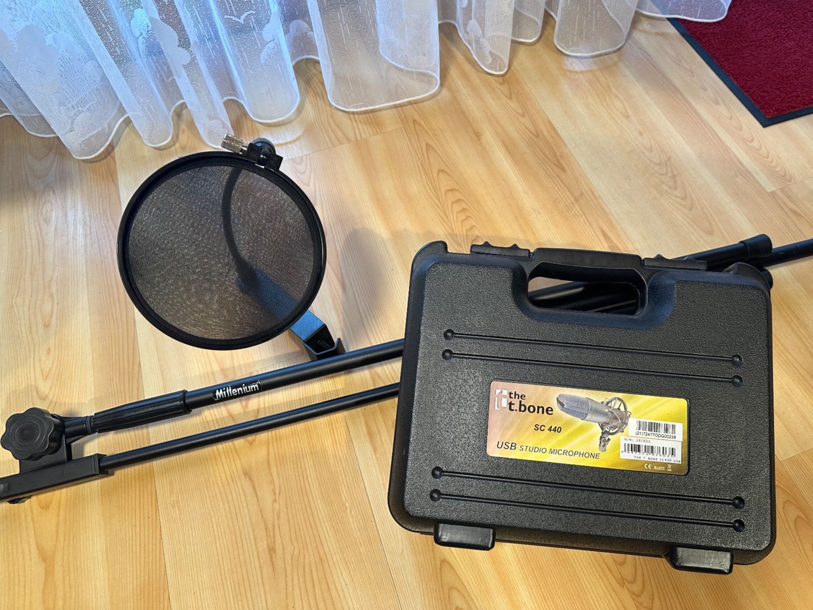 Microfoni: Studio Mikrofon Set (t.bone SC 440) + Ständer + Popfilter – Usato da Baden venduto da dinamo123 1