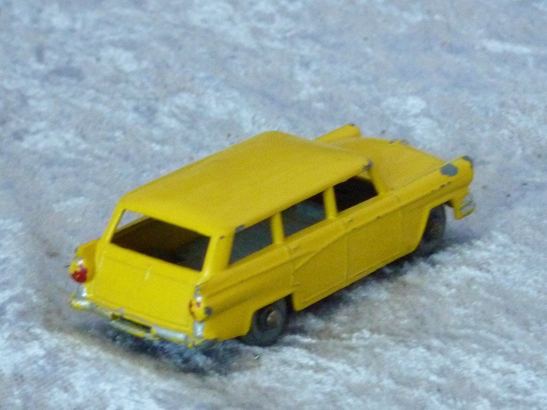 Ford Modellini d'auto: American Ford Station Wagon – Usato da Dürrenäsch venduto da Cobra1ch 2