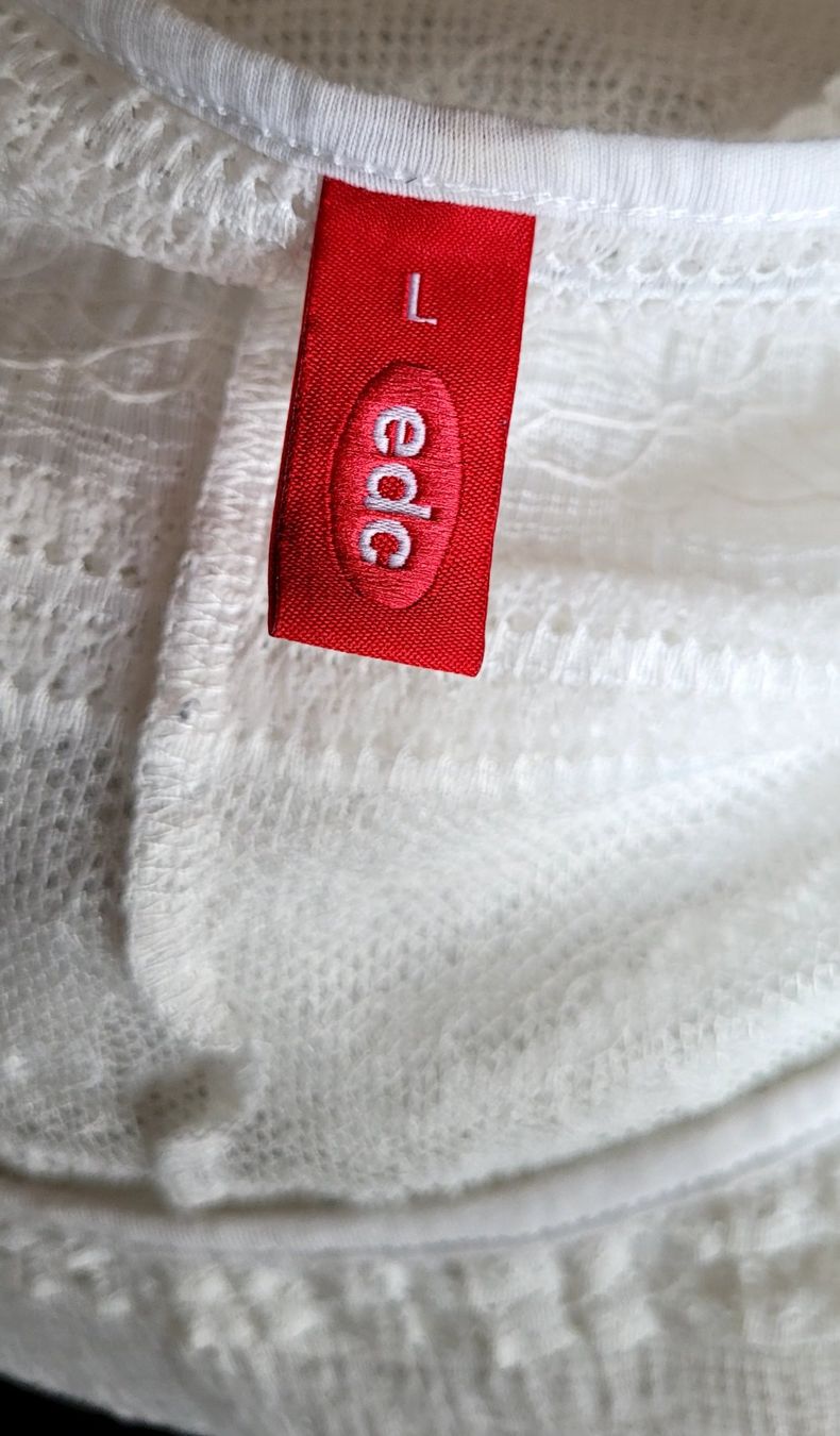 Esprit T-shirt: edc by Esprit süsses Shirt mit Spitze Gr. L – Usato da Füllinsdorf venduto da Sunnebliemli7 2