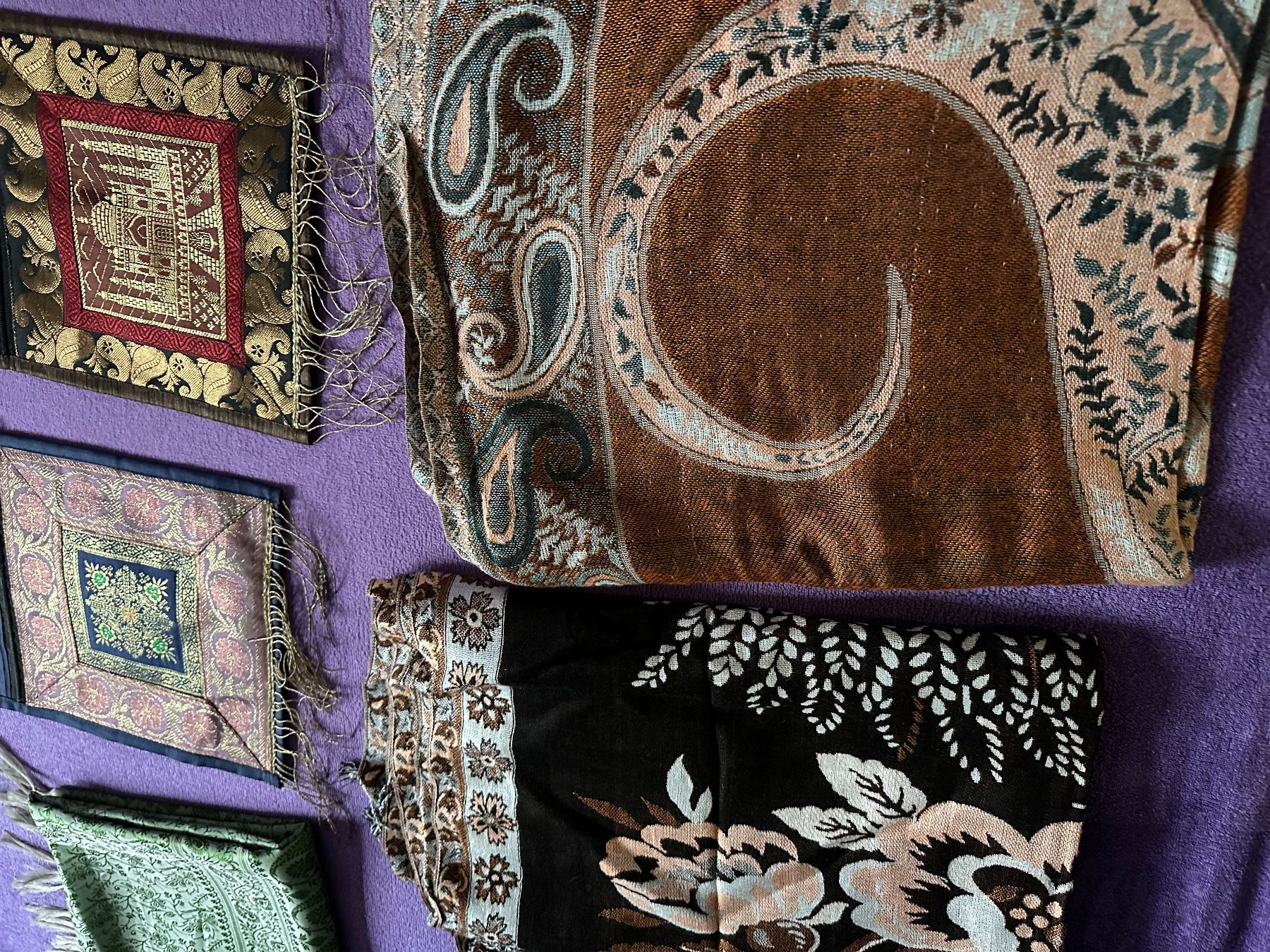 Foulard & Sciarpe: Original Indische Kaschmir und Seide Schaale – Nuovo (secondo la descrizione) da Dübendorf venduto da ser_v5wy 3