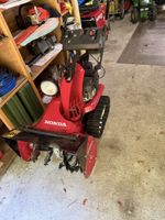 Honda HS624 Schneefräse Raupenantrieb guter Zustand