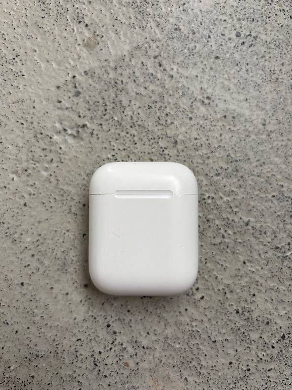 Cuffie: AirPods – Usato da Bern venduto da mari773 1