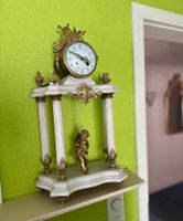 Antike Kaminuhr Standuhr Marmor Engel Figur Uhr Gold Messing