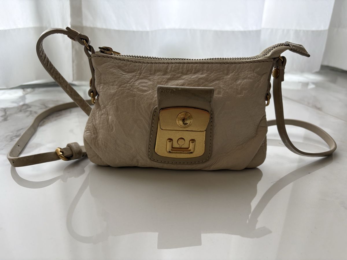 Marc Jacobs Borse da donna: Kleine Ledertasche Marc Jacobs  – Usato da Estavayer-le-Lac venduto da Mimmy02