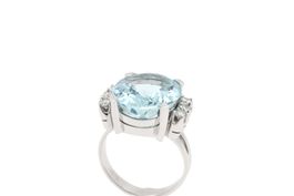 Aquamarin Ring mit 6 Brillanten 18K Weissgold *S4436