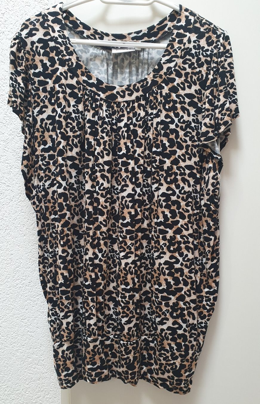 C&A Top: Damen-Top mit Leo-Muster, Gr. L – Nuovo (secondo la descrizione) da Thun venduto da Vinkaa 1