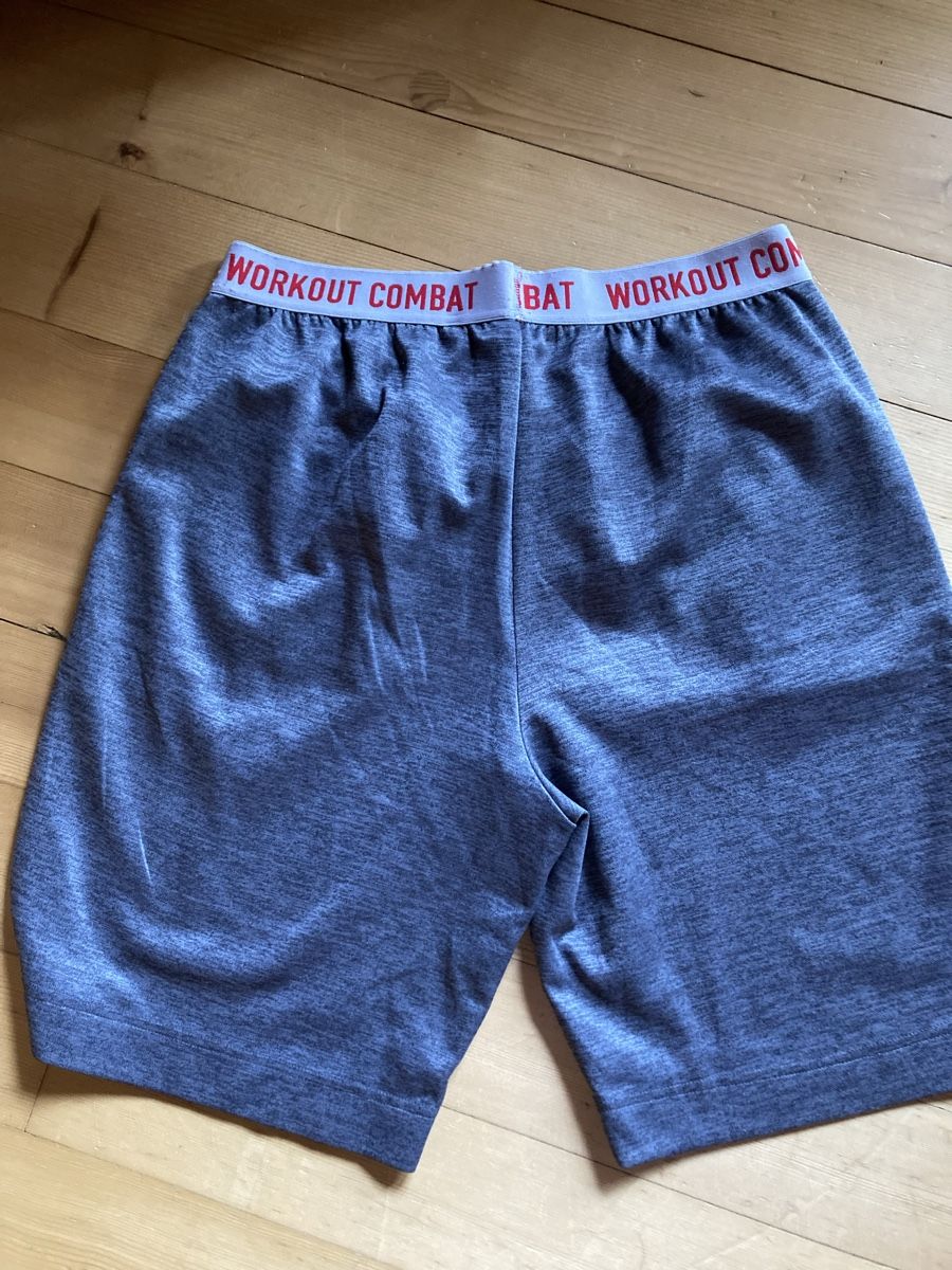 Pantaloni: Trainings Shorts Gr. L – Usato da Mülenen venduto da Rapunzel99 1