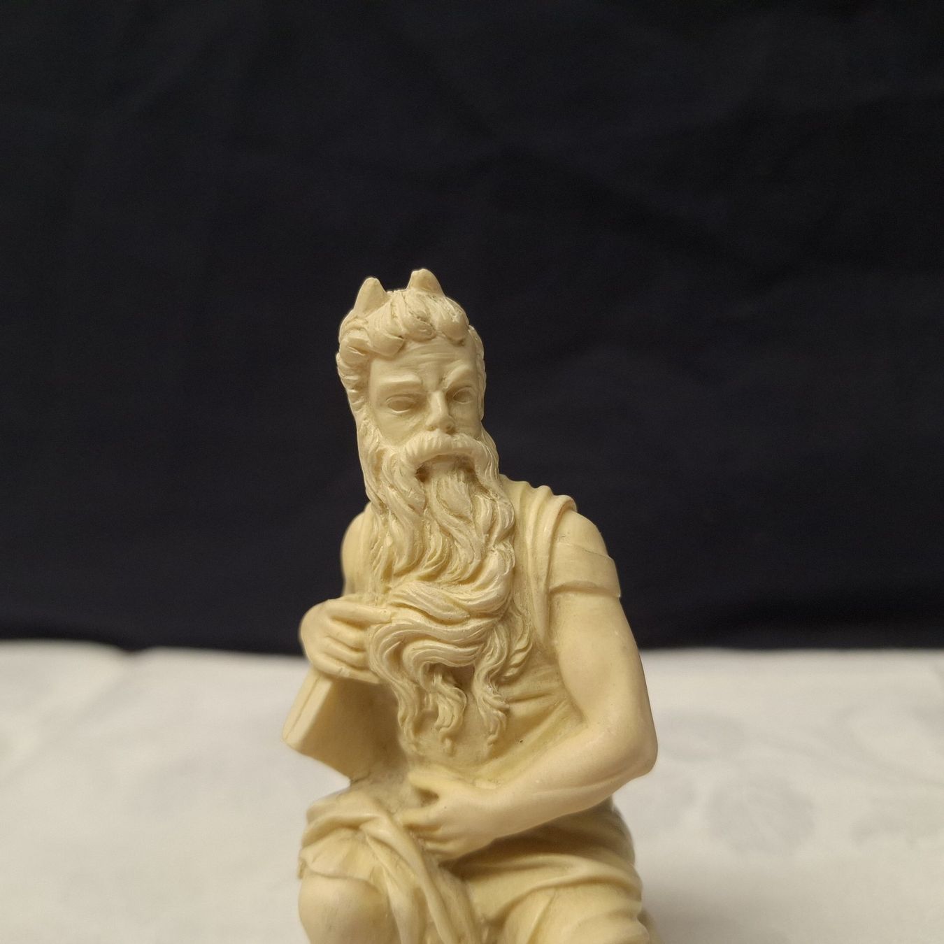 Skulpturen & Statuen: Versand möglich. Ältere Figur, Moses, G.R. – Gebraucht aus Winterthur von Goldpipau 4