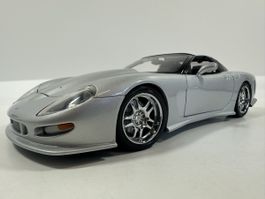 Callaway C12 1:18, silber, AUTOART